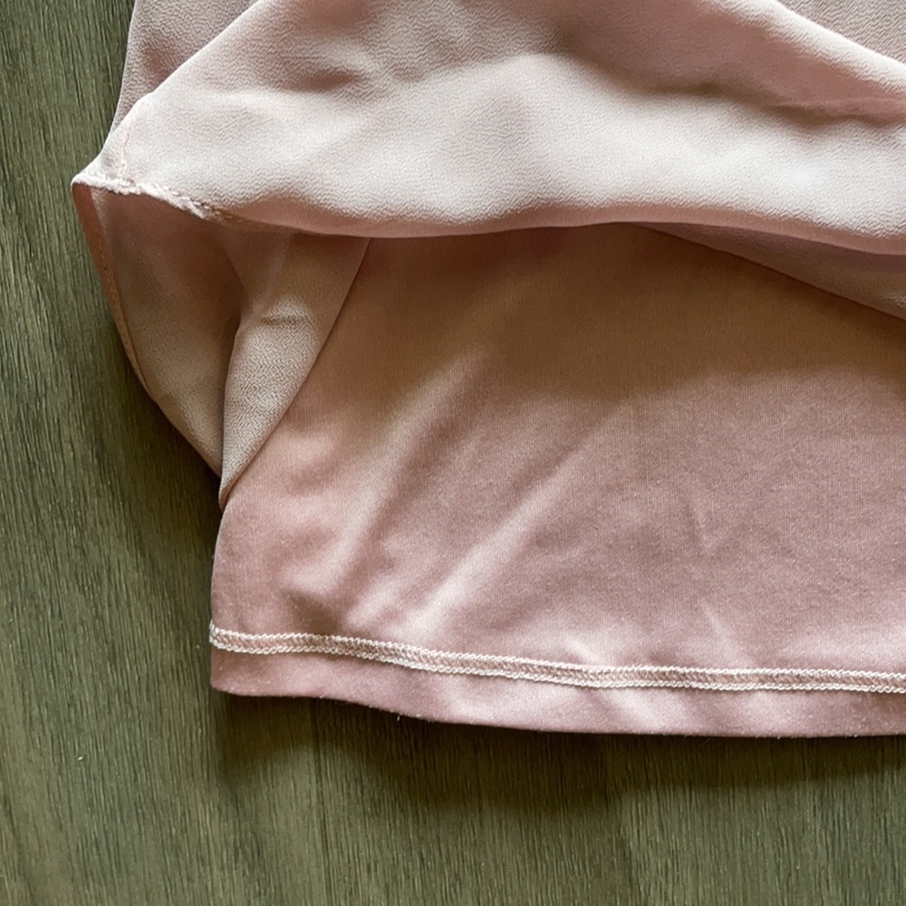 Girls Pale Pink Dress. Size XL - Picture 6 of 10